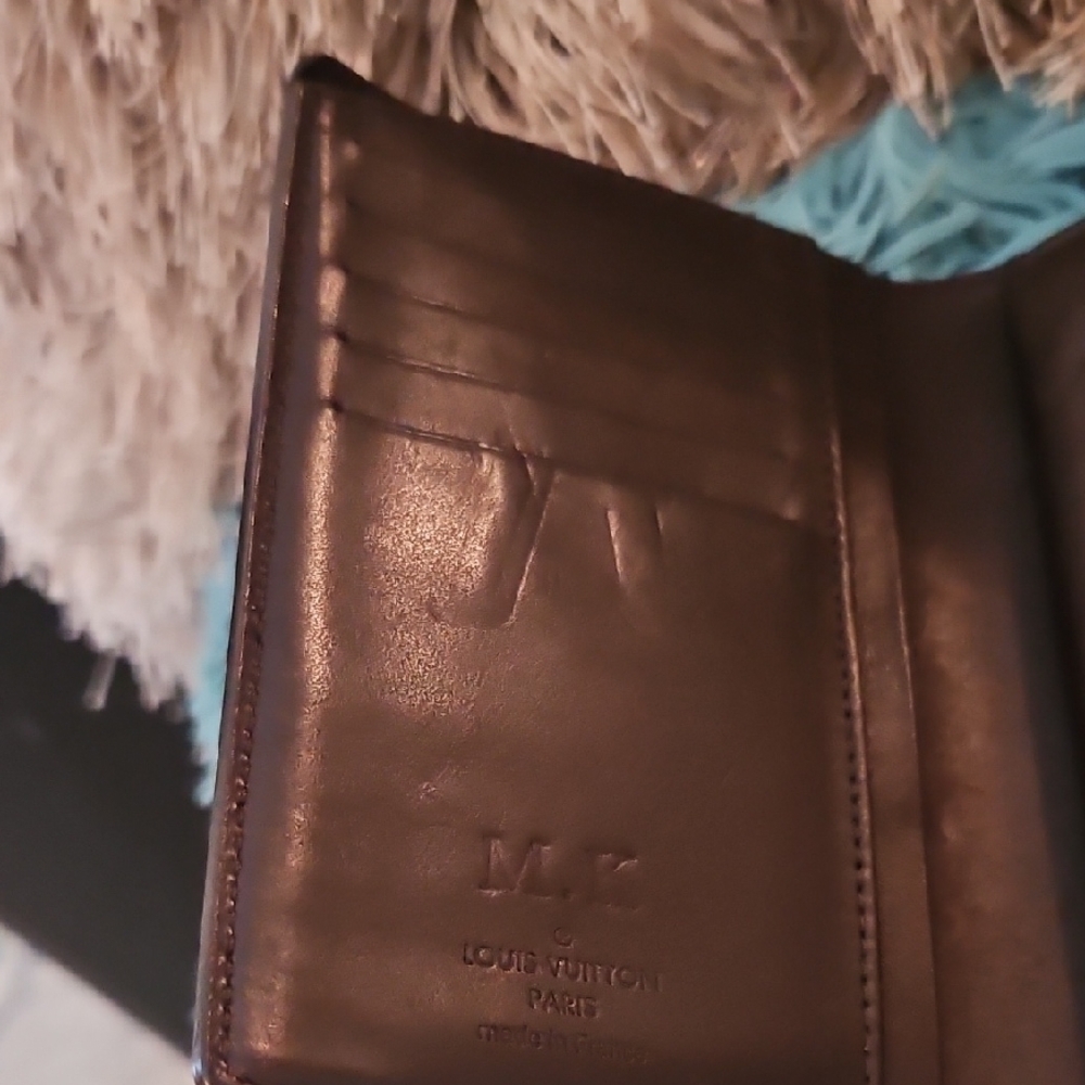 L Wallet. - Picture 4 of 7